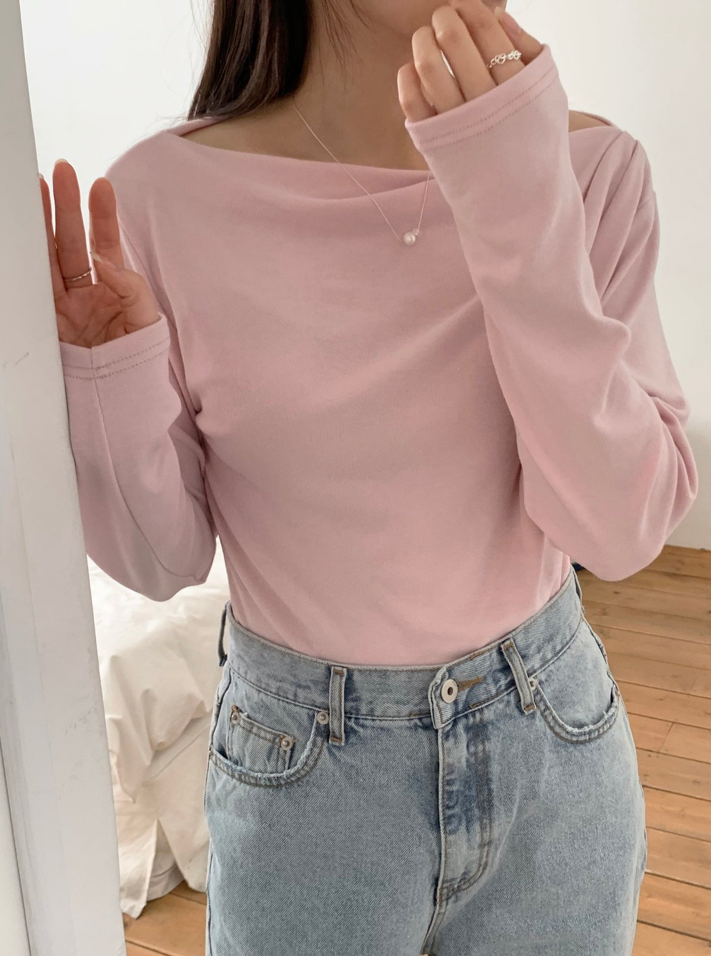 Off Shoulder Drape Knit Top