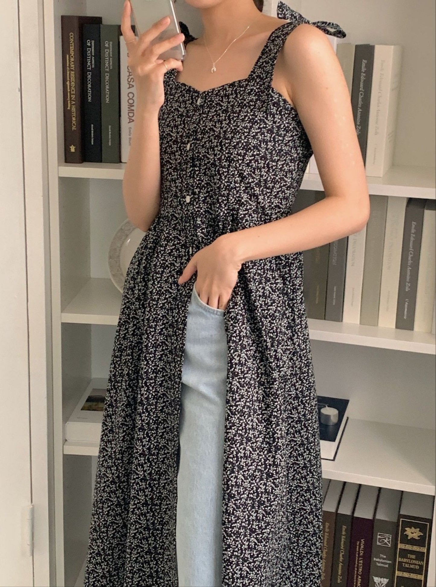 Floral Sleeveless Midi Dress