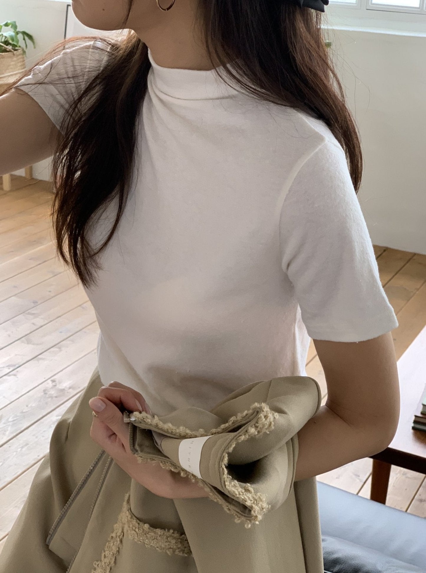 Mock Neck Short Sleeve Knit Top