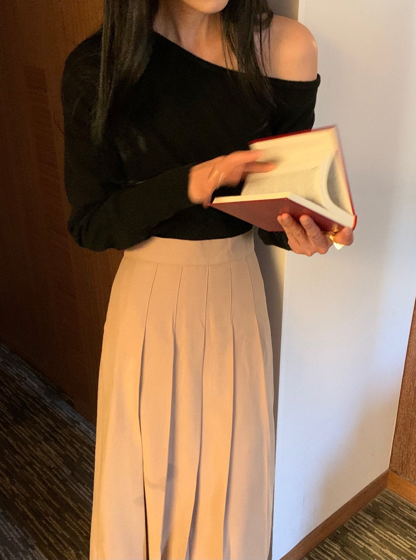 One Shoulder Sweater