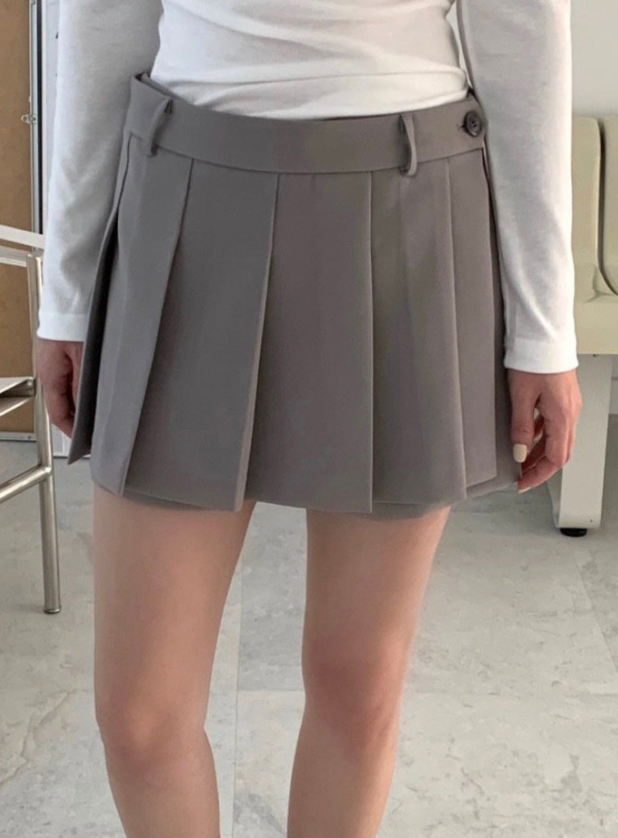 Low Rise Pleats Skort