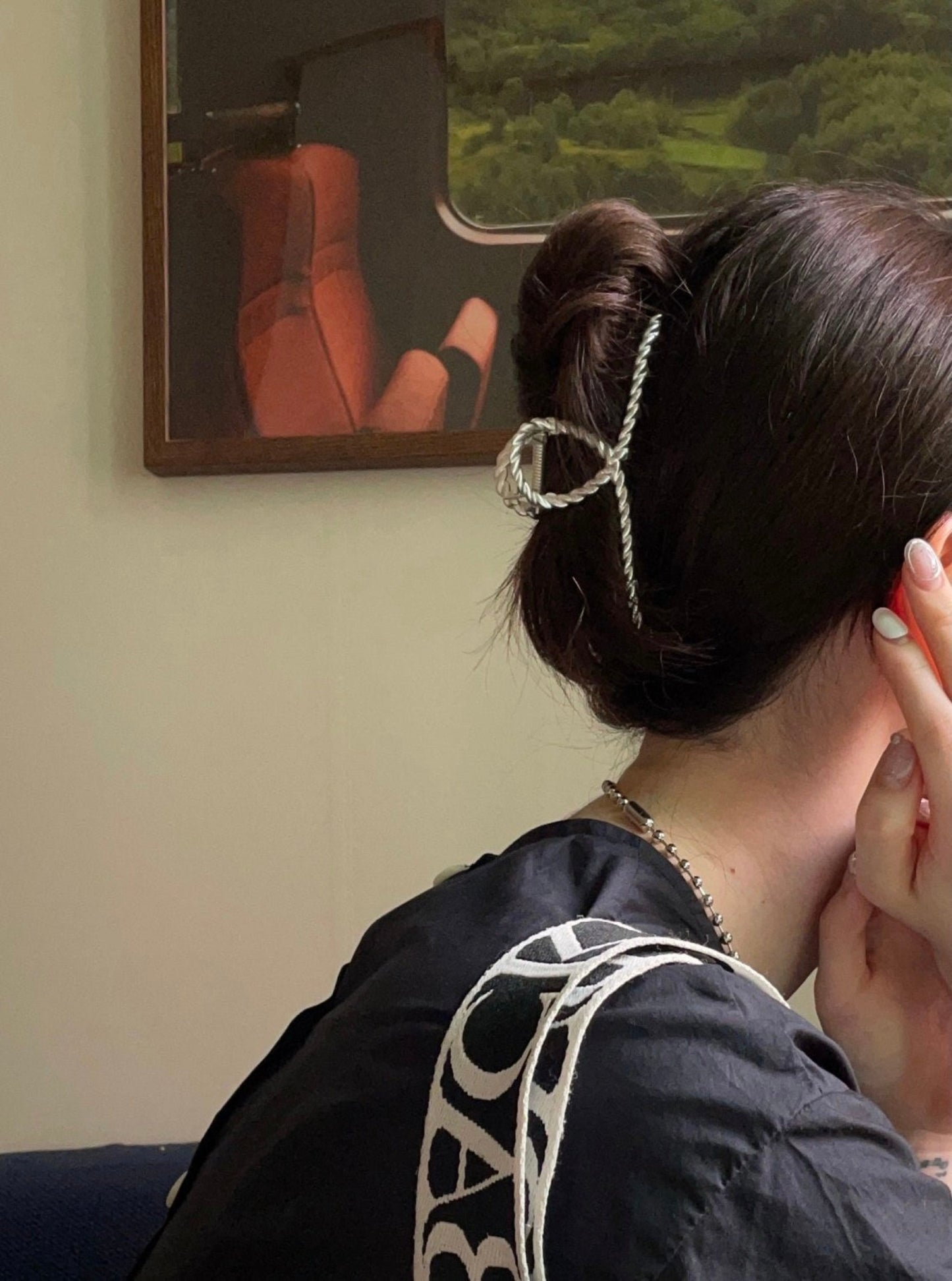 Twist Metal Claw Clip