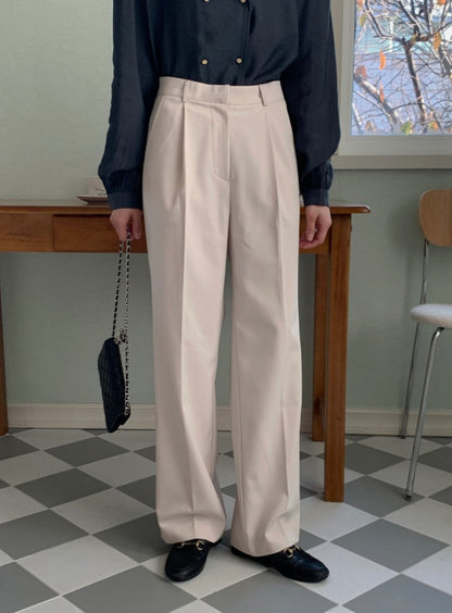 One Pintuck Trouser