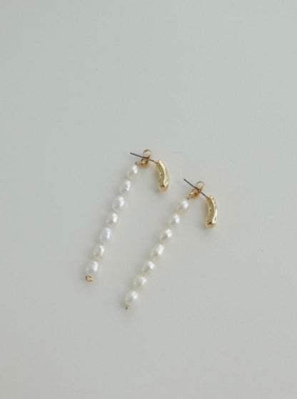 Pearl Drop Earring