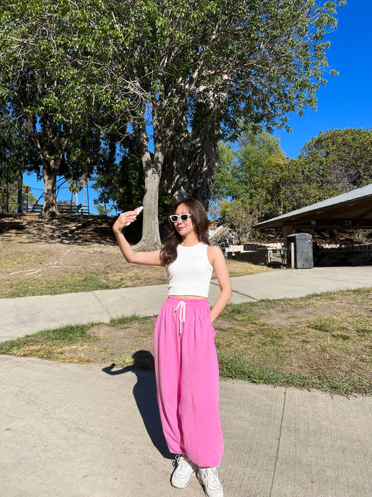 Ribbed Sleeveless Cropped Tee