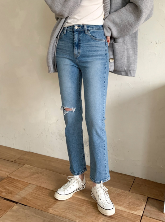 Distressed Straight Jeans