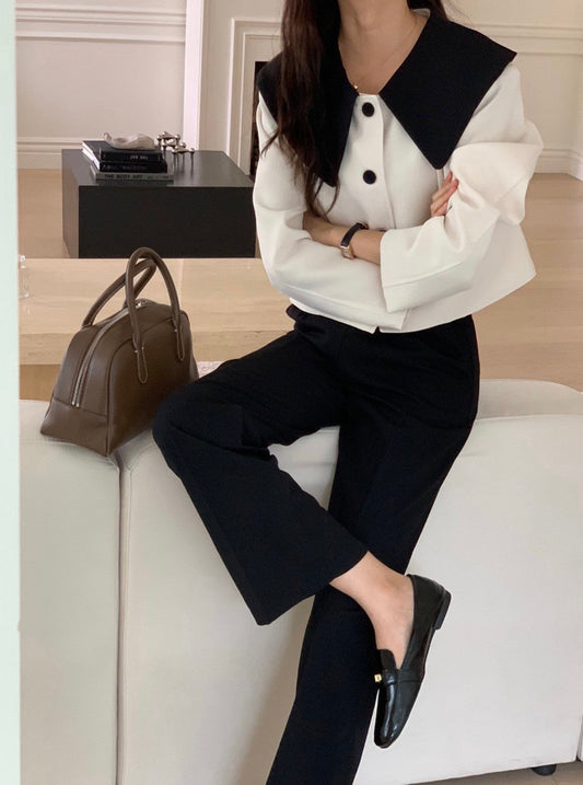 Wide Collar Cropped Jacket