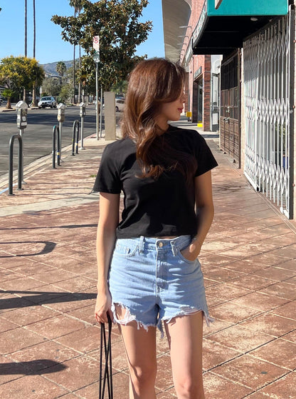 Cropped Tee